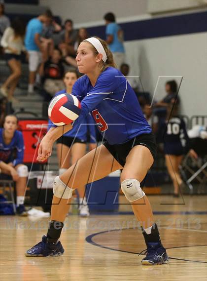 Thumbnail 1 in Leander @ Hendrickson photogallery.