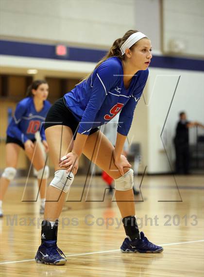 Thumbnail 1 in Leander @ Hendrickson photogallery.