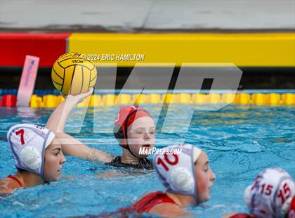 Thumbnail 2 in Mater Dei vs. Orange Lutheran photogallery.