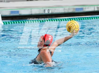 Thumbnail 2 in Mater Dei vs. Orange Lutheran photogallery.