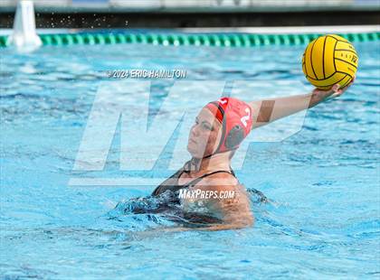 Thumbnail 2 in Mater Dei vs. Orange Lutheran photogallery.