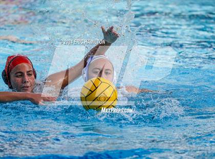 Thumbnail 3 in Mater Dei vs. Orange Lutheran photogallery.