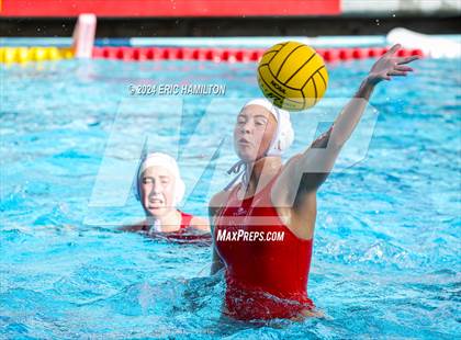 Thumbnail 3 in Mater Dei vs. Orange Lutheran photogallery.