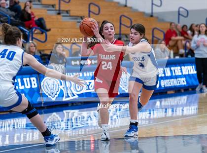 Thumbnail 1 in Center Grove @ Hamilton Southeastern photogallery.