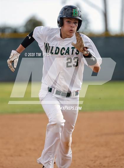 Thumbnail 2 in Canyon @ Brea Olinda photogallery.