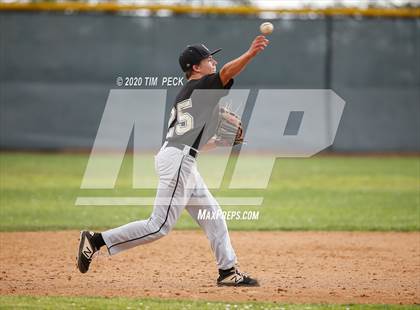 Thumbnail 1 in Canyon @ Brea Olinda photogallery.