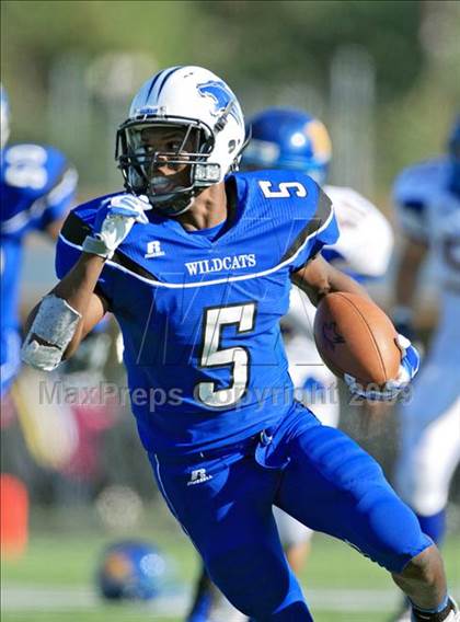 Thumbnail 2 in Klein @ Dekaney photogallery.