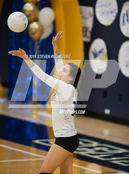 Thumbnail 2 in Kimball @ Central Catholic photogallery.
