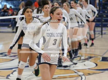 Thumbnail 3 in Kimball @ Central Catholic photogallery.