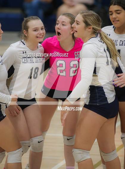 Thumbnail 1 in Kimball @ Central Catholic photogallery.