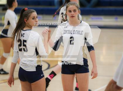 Thumbnail 2 in Kimball @ Central Catholic photogallery.
