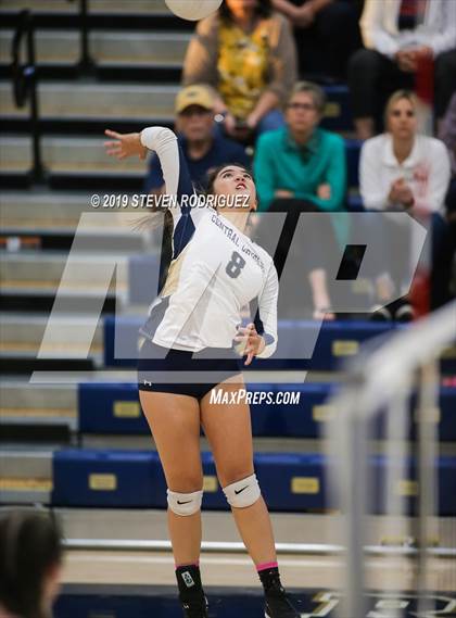 Thumbnail 2 in Kimball @ Central Catholic photogallery.