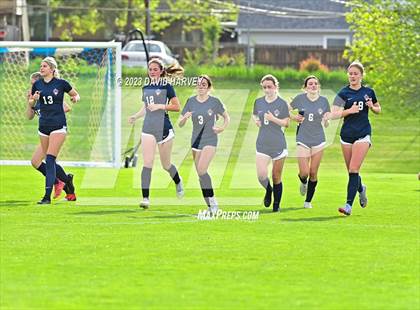 Thumbnail 1 in Evergreen vs Dakota Ridge (CHSAA 4A Round One Playoff) photogallery.