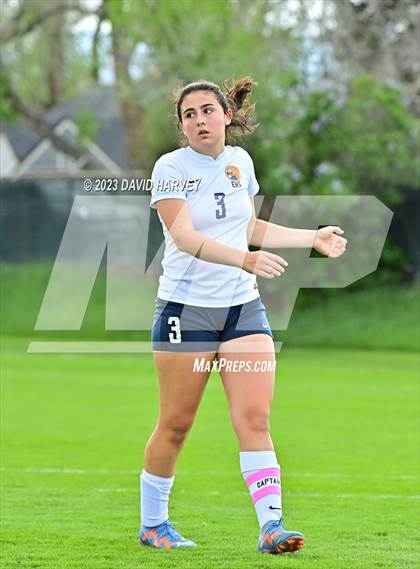 Thumbnail 2 in Evergreen vs Dakota Ridge (CHSAA 4A Round One Playoff) photogallery.