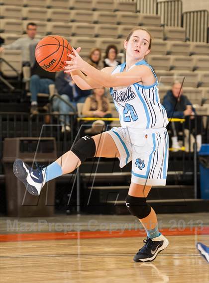 Thumbnail 3 in Notre Dame vs Springfield (Wildwood Boardwalk Classic) photogallery.