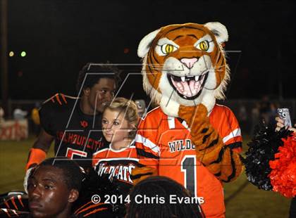 Thumbnail 2 in Bruce @ Calhoun City (2014 MaxPreps Rivalry Series) photogallery.