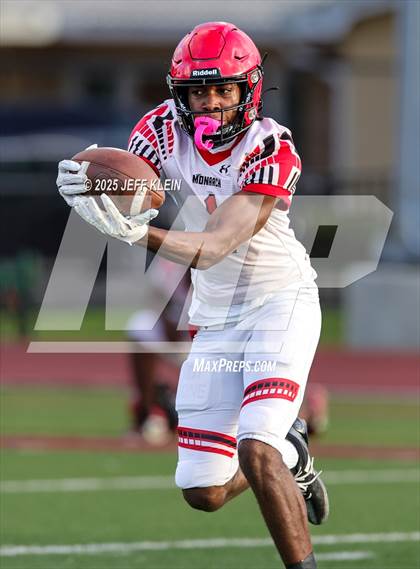 Thumbnail 2 in Monarch @ Chaminade-Madonna photogallery.