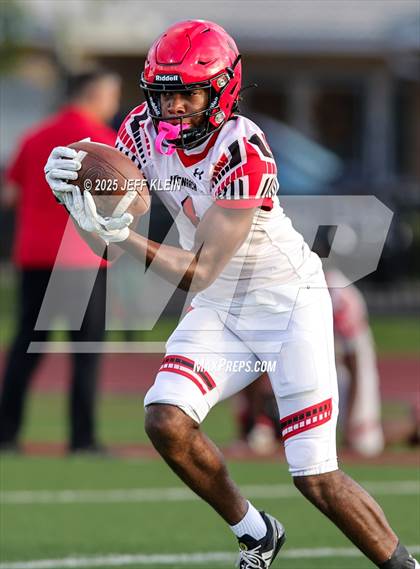 Thumbnail 3 in Monarch @ Chaminade-Madonna photogallery.