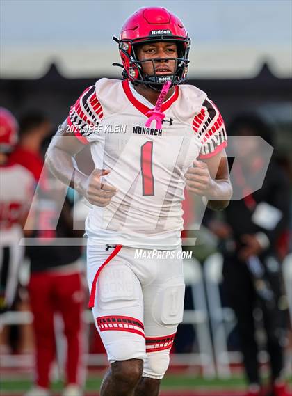 Thumbnail 1 in Monarch @ Chaminade-Madonna photogallery.