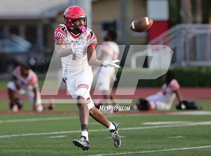 Thumbnail 1 in Monarch @ Chaminade-Madonna photogallery.
