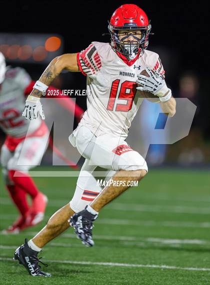 Thumbnail 2 in Monarch @ Chaminade-Madonna photogallery.