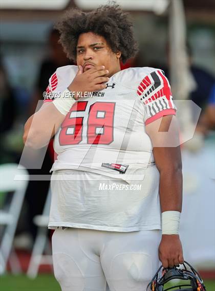 Thumbnail 1 in Monarch @ Chaminade-Madonna photogallery.
