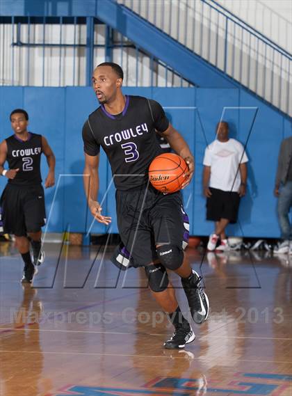 Thumbnail 3 in Crowley @ Prime Prep (DJH5 Holiday Showcase) photogallery.