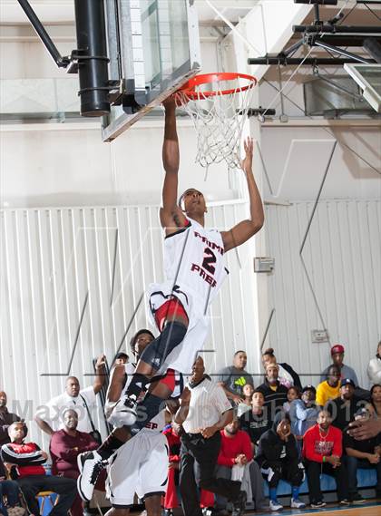 Thumbnail 2 in Crowley @ Prime Prep (DJH5 Holiday Showcase) photogallery.