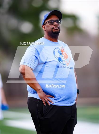 Thumbnail 1 in FR: Grand Oaks @ Oak Ridge photogallery.