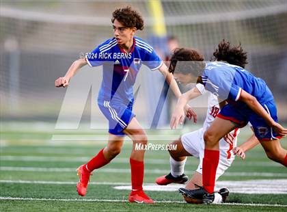 Thumbnail 2 in FR: Grand Oaks @ Oak Ridge photogallery.