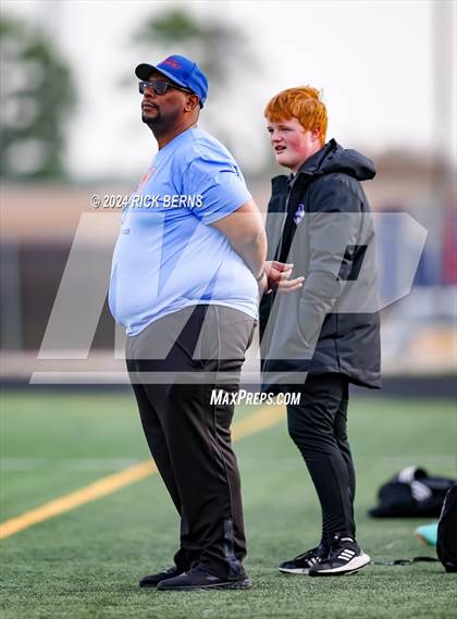 Thumbnail 1 in FR: Grand Oaks @ Oak Ridge photogallery.