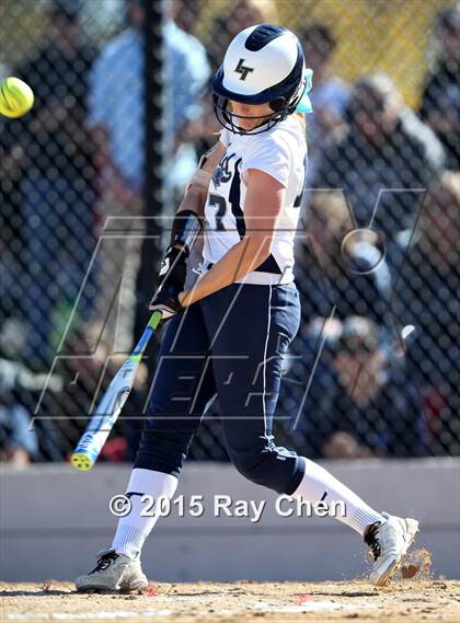 Thumbnail 2 in Fossil Ridge vs. Legend (CHSAA 5A First Round) photogallery.