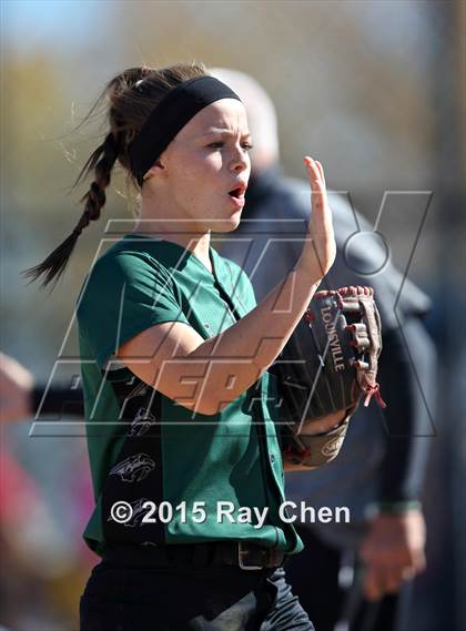 Thumbnail 2 in Fossil Ridge vs. Legend (CHSAA 5A First Round) photogallery.