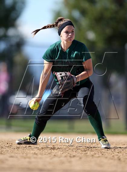 Thumbnail 2 in Fossil Ridge vs. Legend (CHSAA 5A First Round) photogallery.