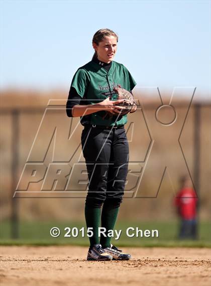 Thumbnail 1 in Fossil Ridge vs. Legend (CHSAA 5A First Round) photogallery.