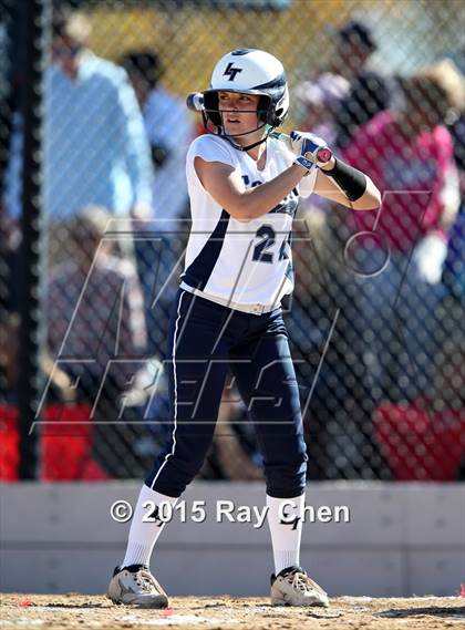Thumbnail 3 in Fossil Ridge vs. Legend (CHSAA 5A First Round) photogallery.