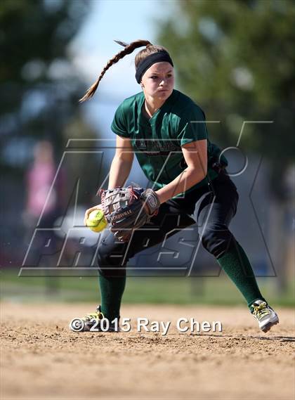 Thumbnail 1 in Fossil Ridge vs. Legend (CHSAA 5A First Round) photogallery.