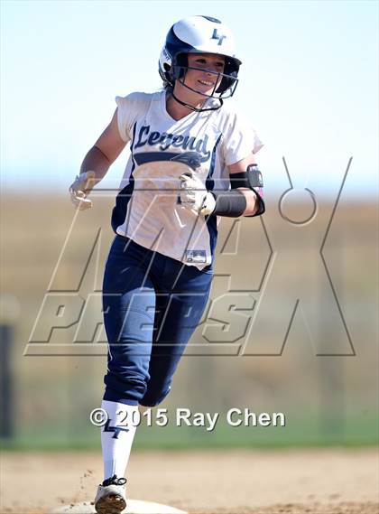 Thumbnail 3 in Fossil Ridge vs. Legend (CHSAA 5A First Round) photogallery.