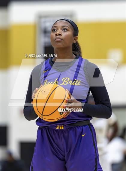 Thumbnail 2 in Jack Britt @ Gray's Creek photogallery.