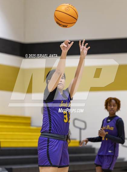 Thumbnail 1 in Jack Britt @ Gray's Creek photogallery.