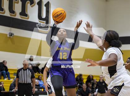 Thumbnail 1 in Jack Britt @ Gray's Creek photogallery.