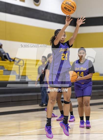 Thumbnail 1 in Jack Britt @ Gray's Creek photogallery.