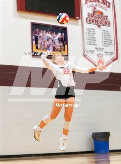 Thumbnail 3 in Coppell @ Plano photogallery.