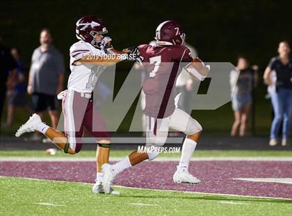 Thumbnail 3 in Dobyns-Bennett @ Bearden photogallery.