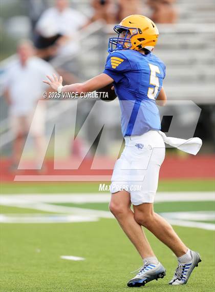 Thumbnail 3 in Johnson City @ Blanco (Scrimmage) photogallery.