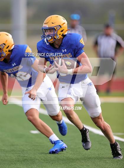 Thumbnail 3 in Johnson City @ Blanco (Scrimmage) photogallery.