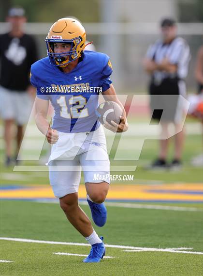 Thumbnail 3 in Johnson City @ Blanco (Scrimmage) photogallery.