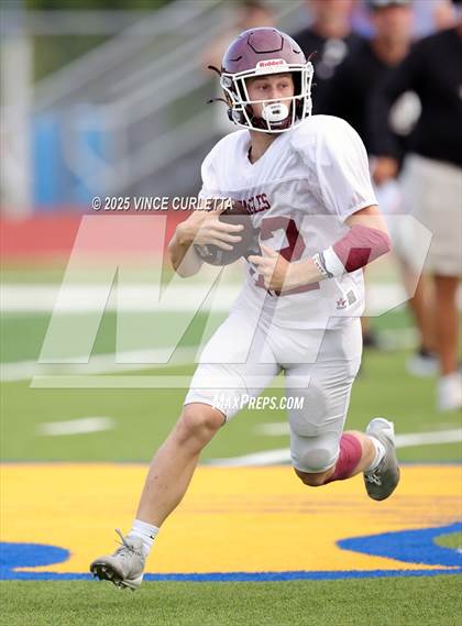 Thumbnail 2 in Johnson City @ Blanco (Scrimmage) photogallery.