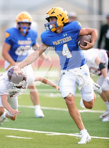 Thumbnail 3 in Johnson City @ Blanco (Scrimmage) photogallery.