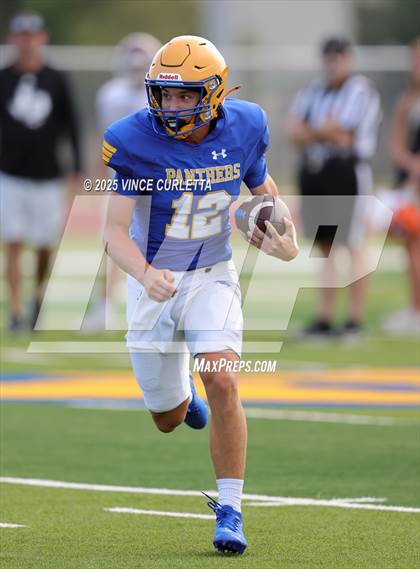 Thumbnail 1 in Johnson City @ Blanco (Scrimmage) photogallery.